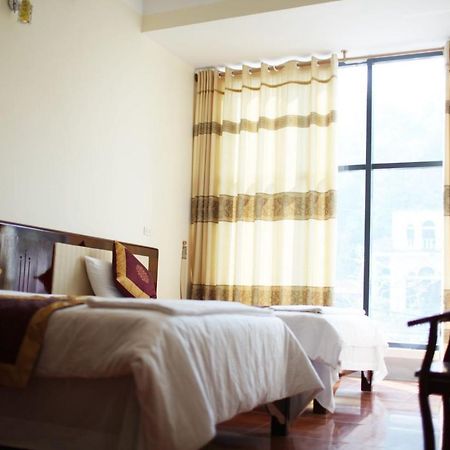Agri Hotel Дьенбьенфу Экстерьер фото