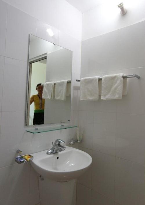 Agri Hotel Дьенбьенфу Экстерьер фото