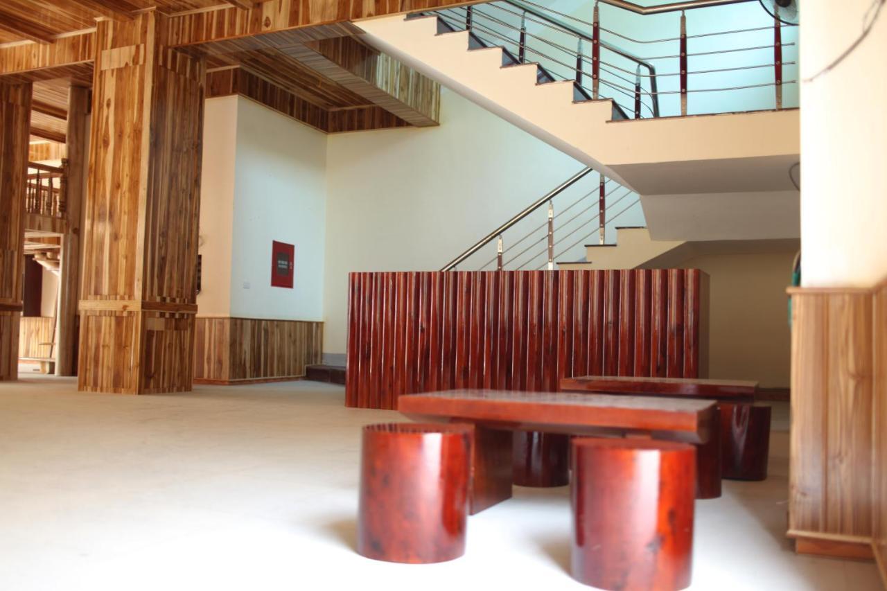Agri Hotel Дьенбьенфу Экстерьер фото
